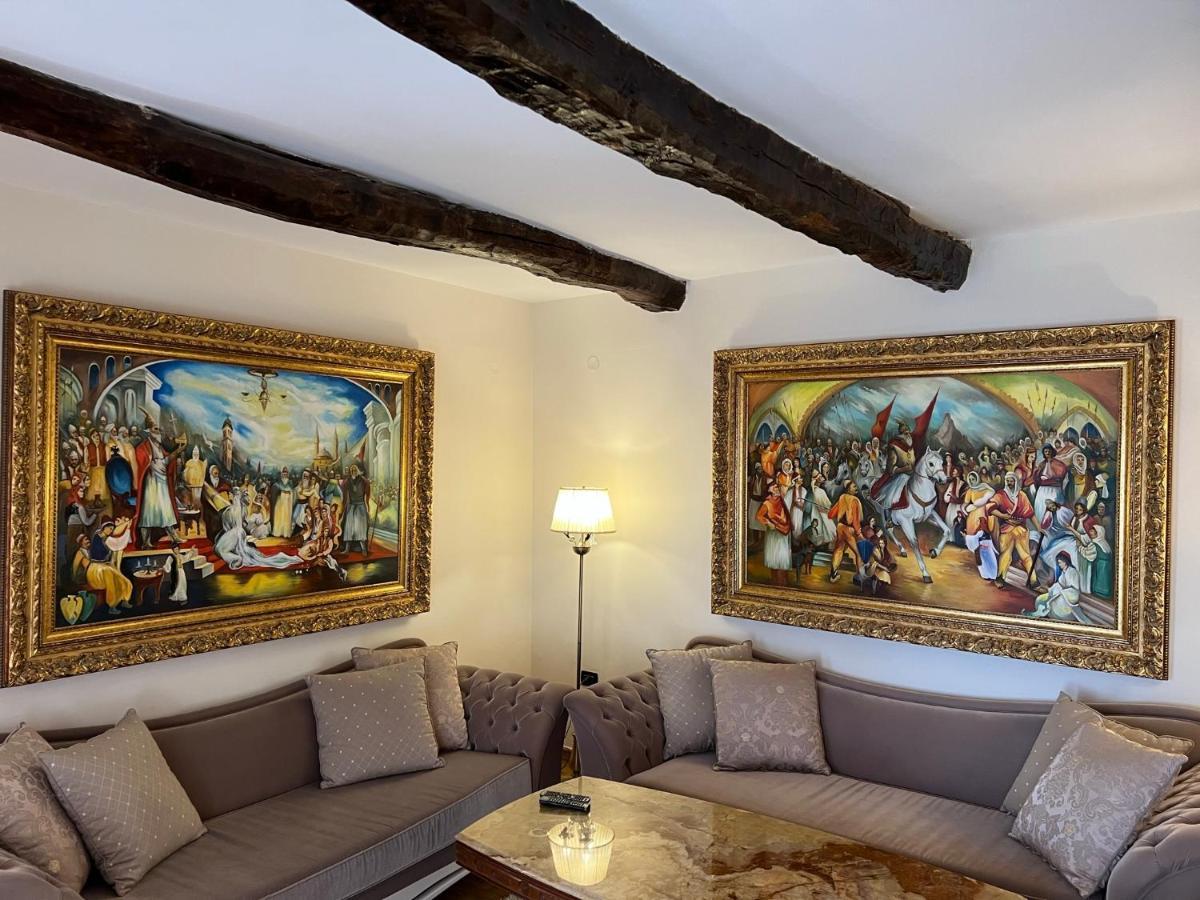 Villa Celaj “The Castle” Krujë 外观 照片